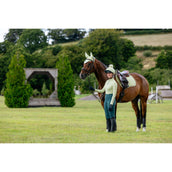 LeMieux Sottosella Suede Close Contact Square saltando Macaron