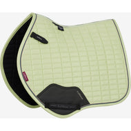 LeMieux Sottosella Mini Suede Close Contact Square saltando Macaron