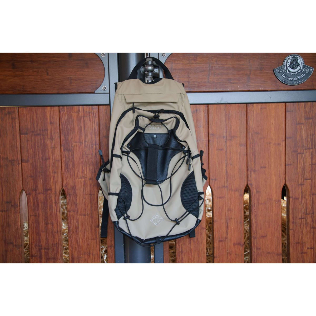 Grooming Deluxe by Kentucky Grooming Backpack Beige