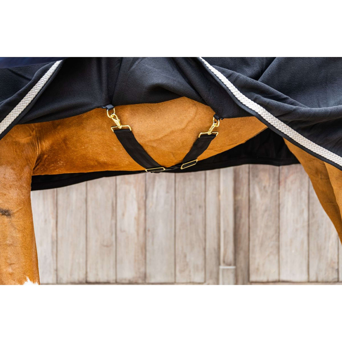 Kentucky Coperta in Pile Plaited Nero