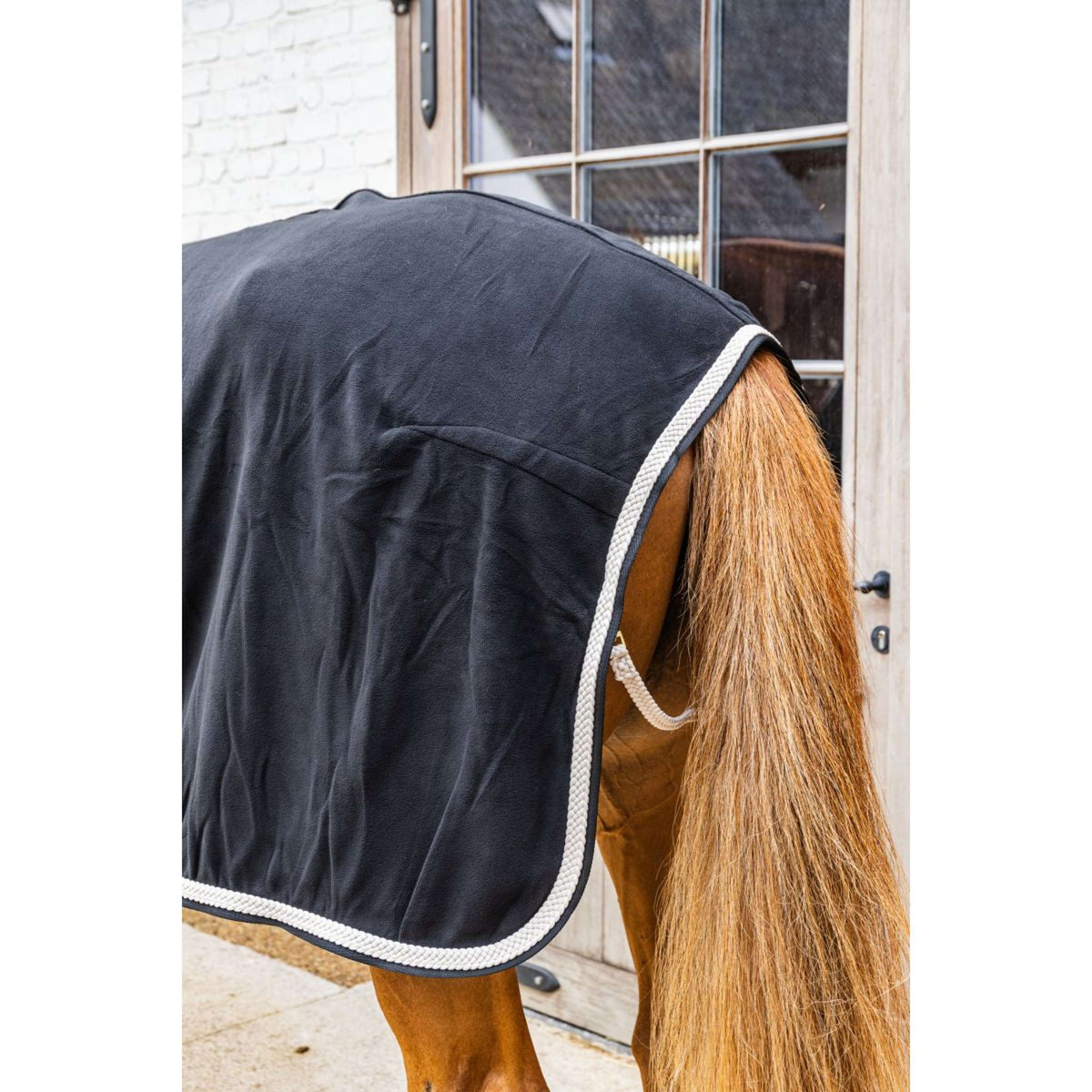 Kentucky Coperta in Pile Plaited Nero