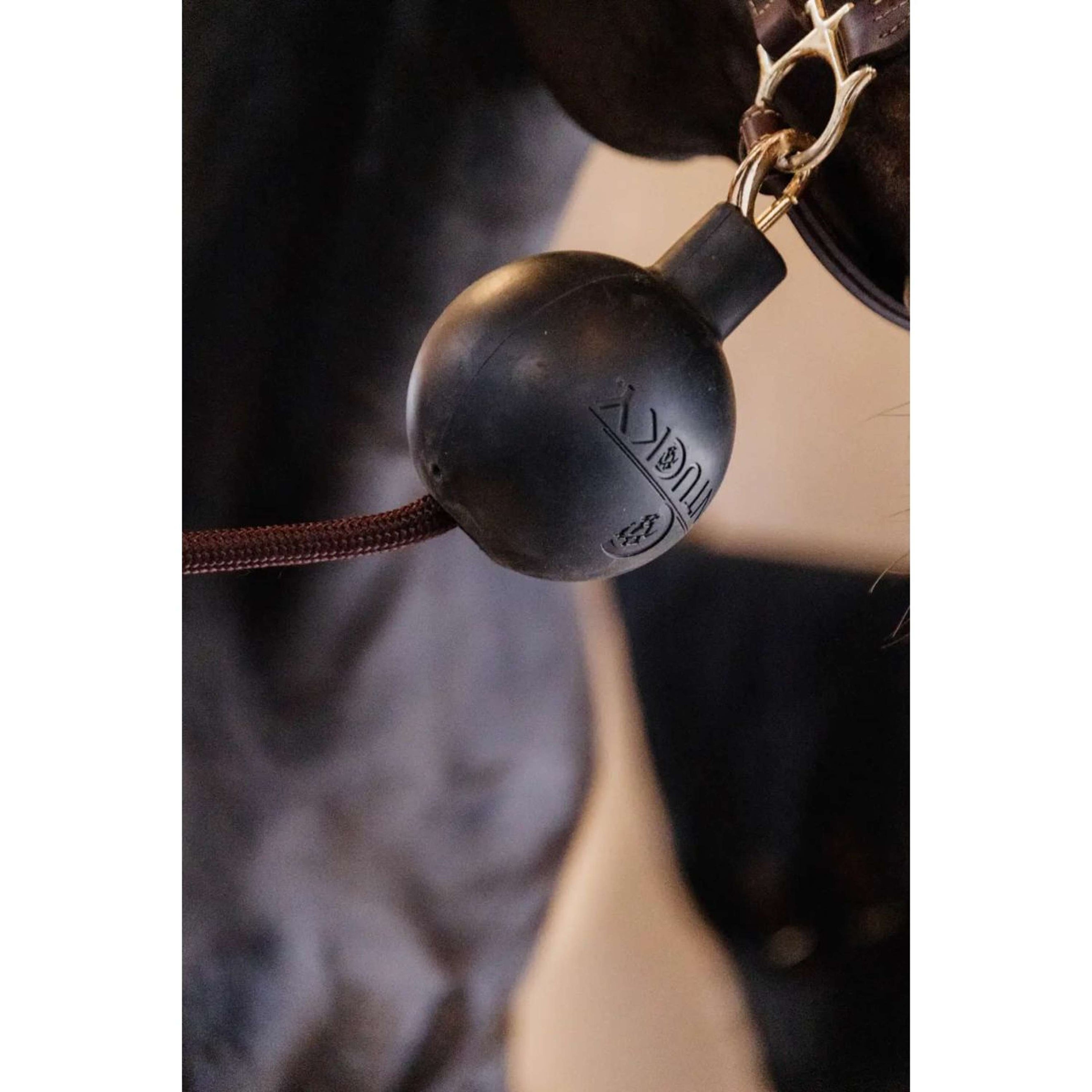Kentucky Horsewear Pallone da Gioco Rubber Nero Kentucky Horsewear Pallone da Gioco Rubber Nero