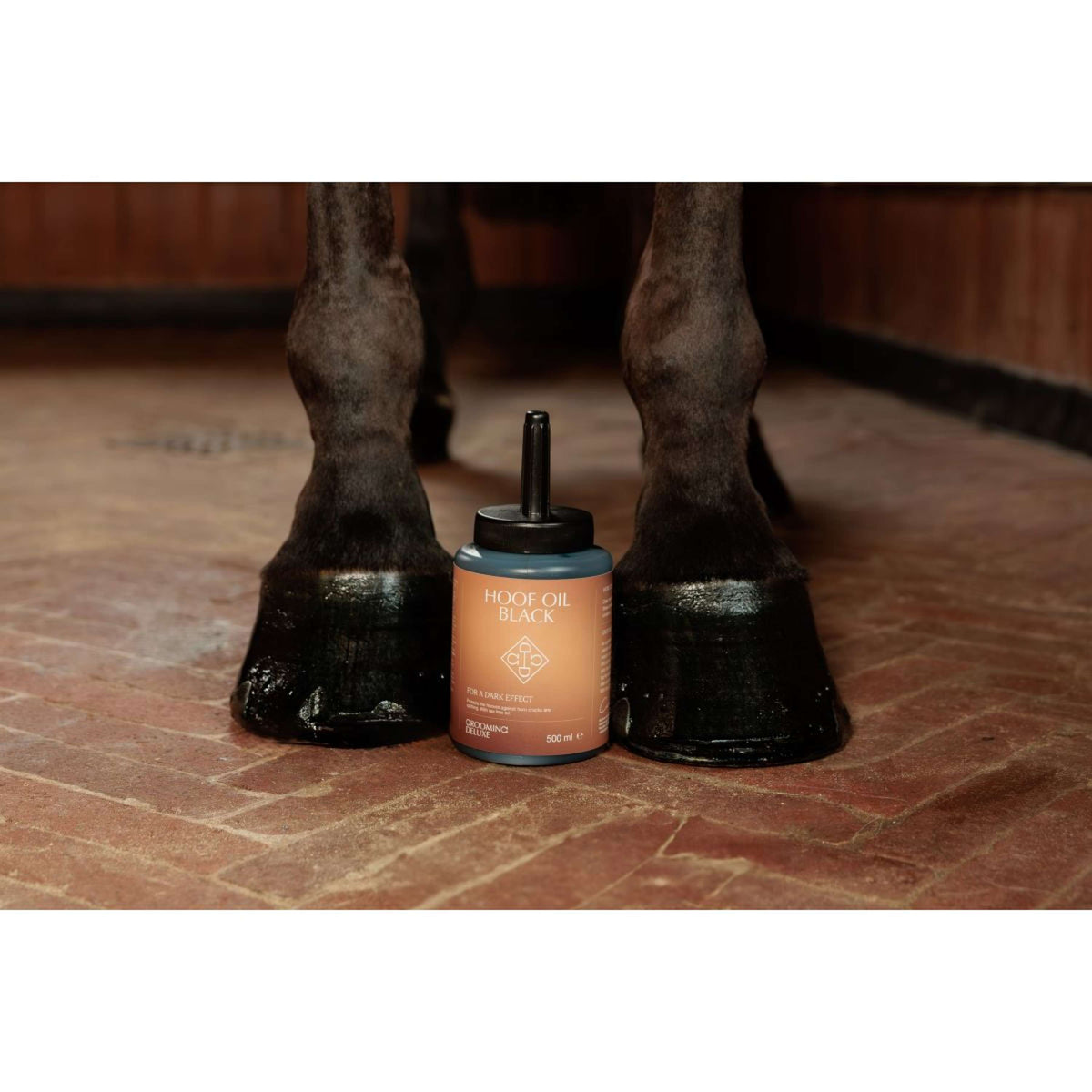 Grooming Deluxe by Kentucky Olio per Zoccoli Shine Nero