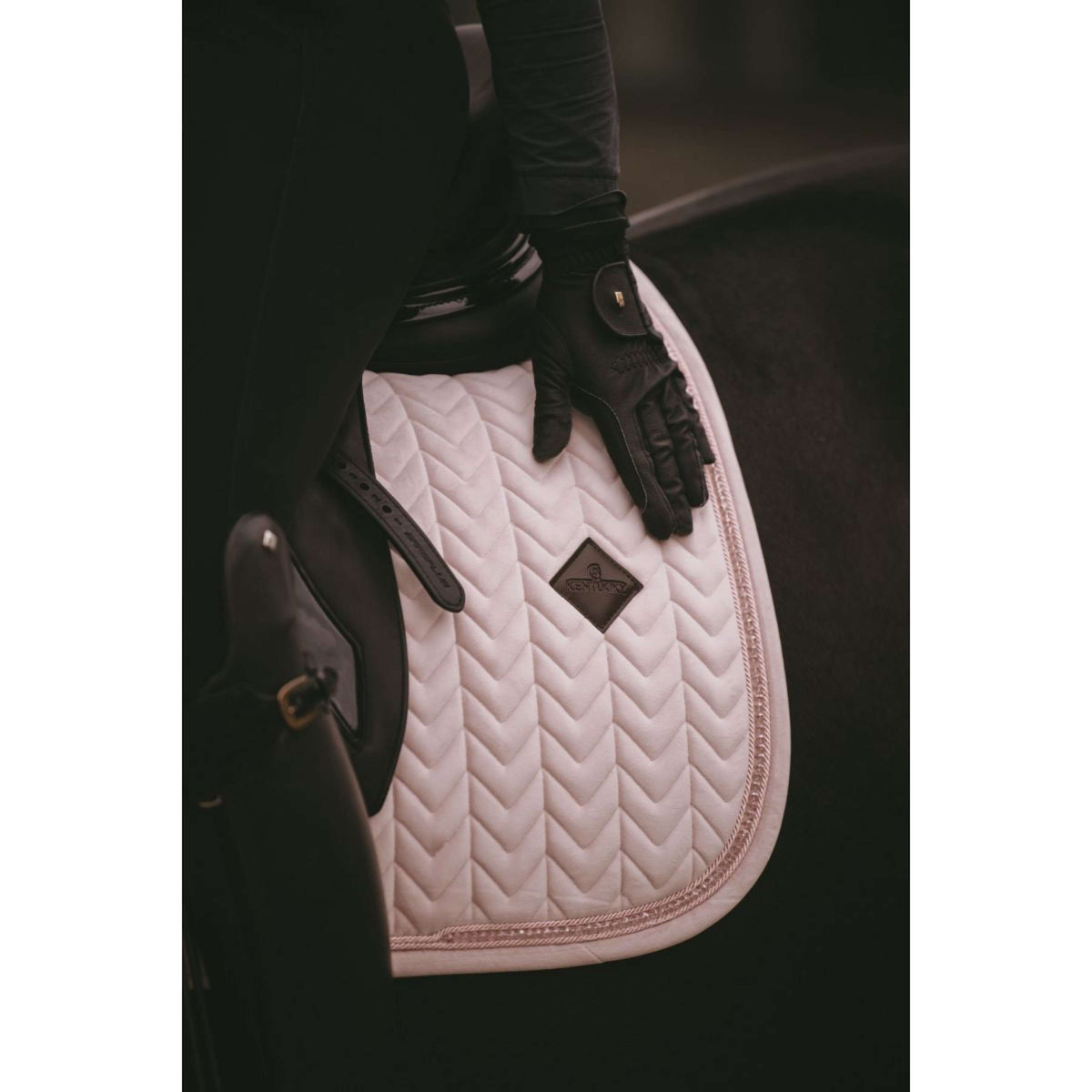 Kentucky Horsewear Sottosella Velvet Pearls Dressage Soft Rose