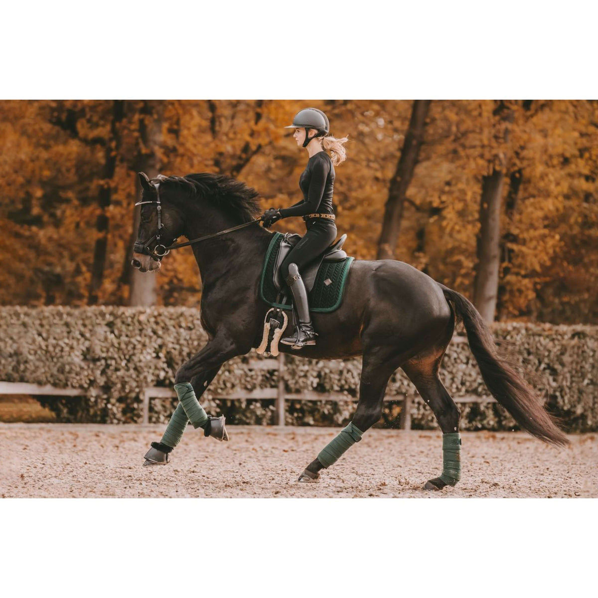 Kentucky Horsewear Sottosella Velvet Pearls Dressage Pine Green