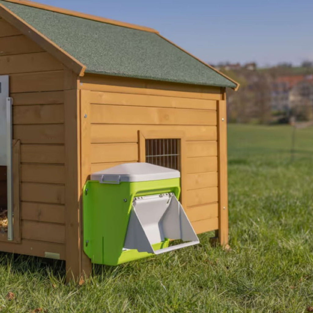 Kerbl Mangime Automatico con Aletta Protettiva Verde