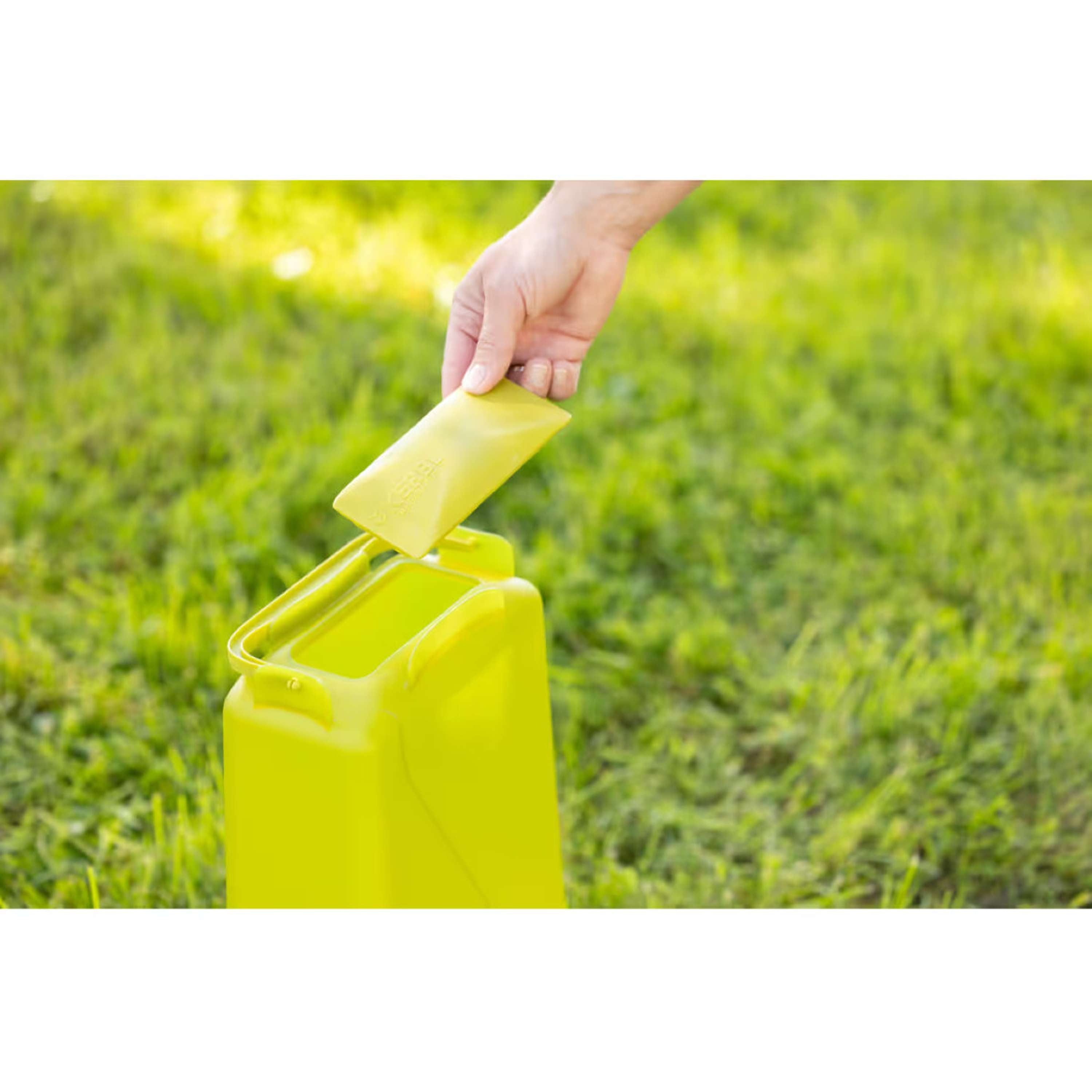 Kerbl Mangime Automatico su Supporto Verde