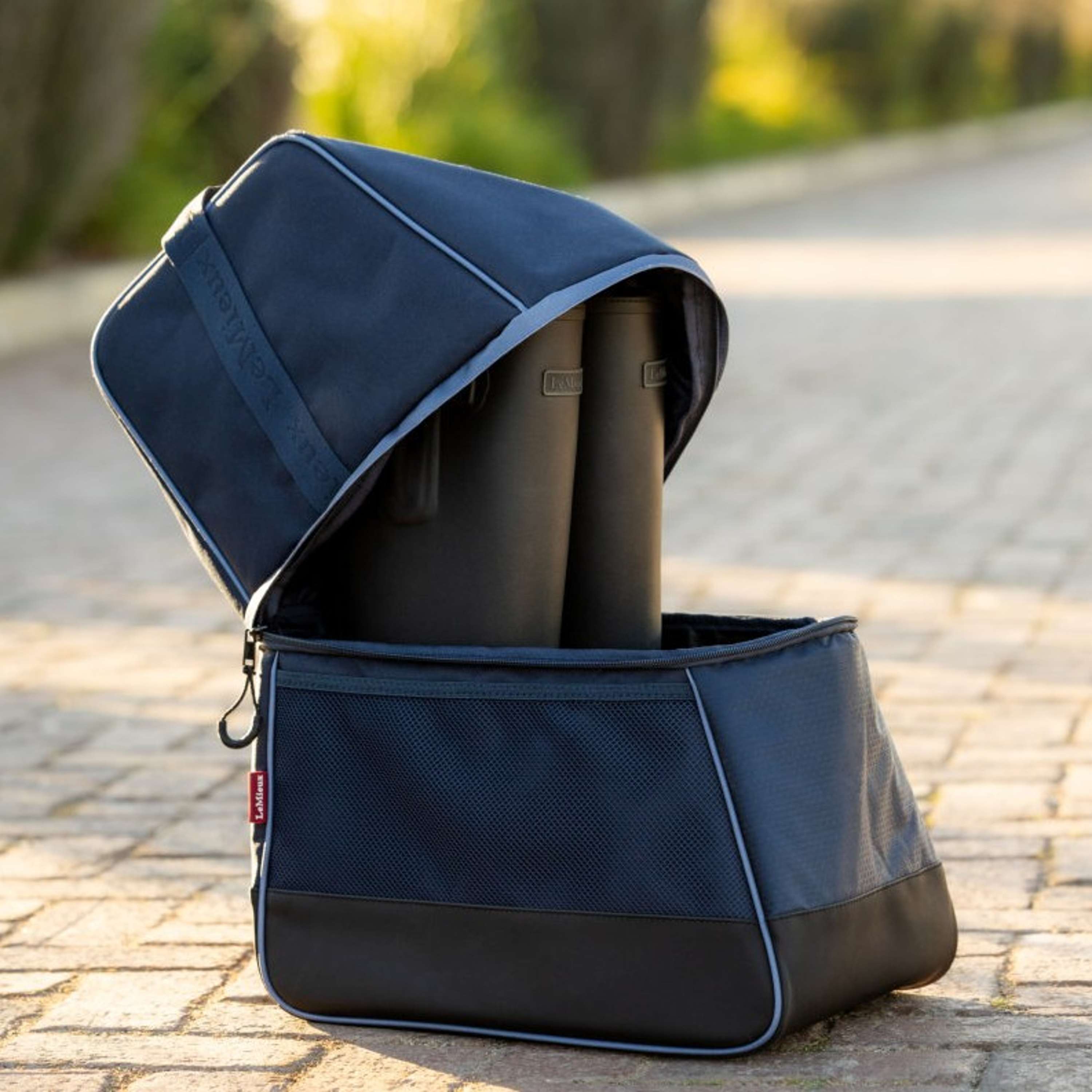 LeMieux Borsa Step in Boot Navy
