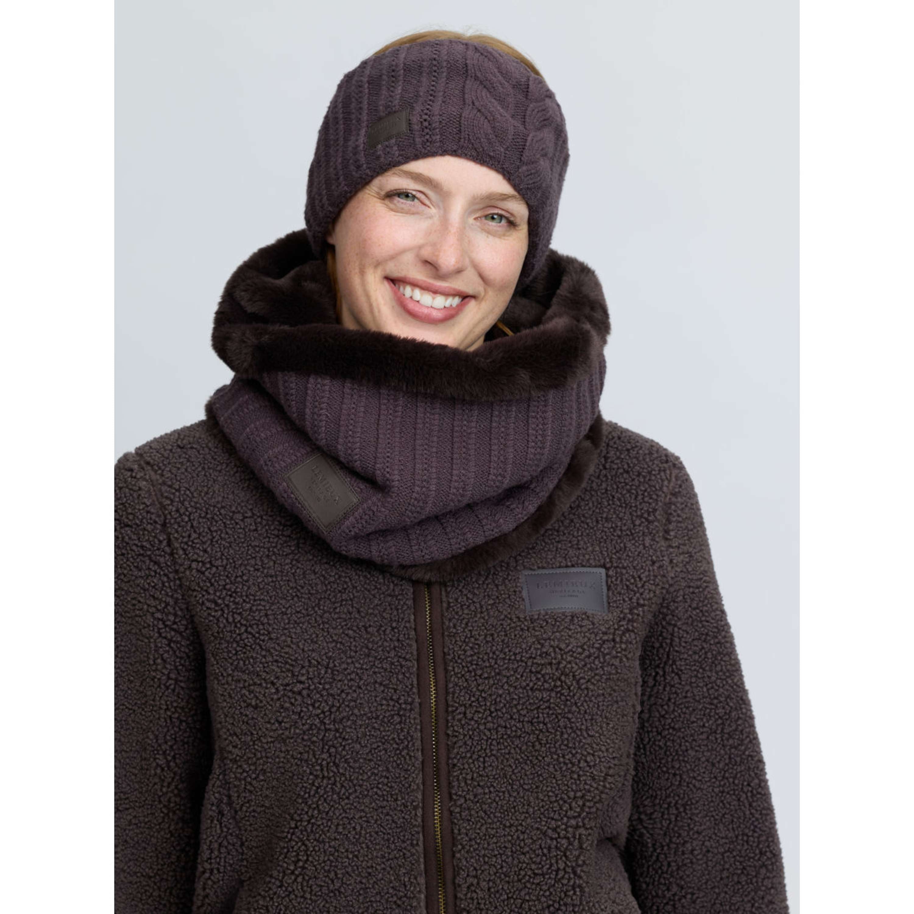 LeMieux Scaldacollo Heritage Knitted Cocoa