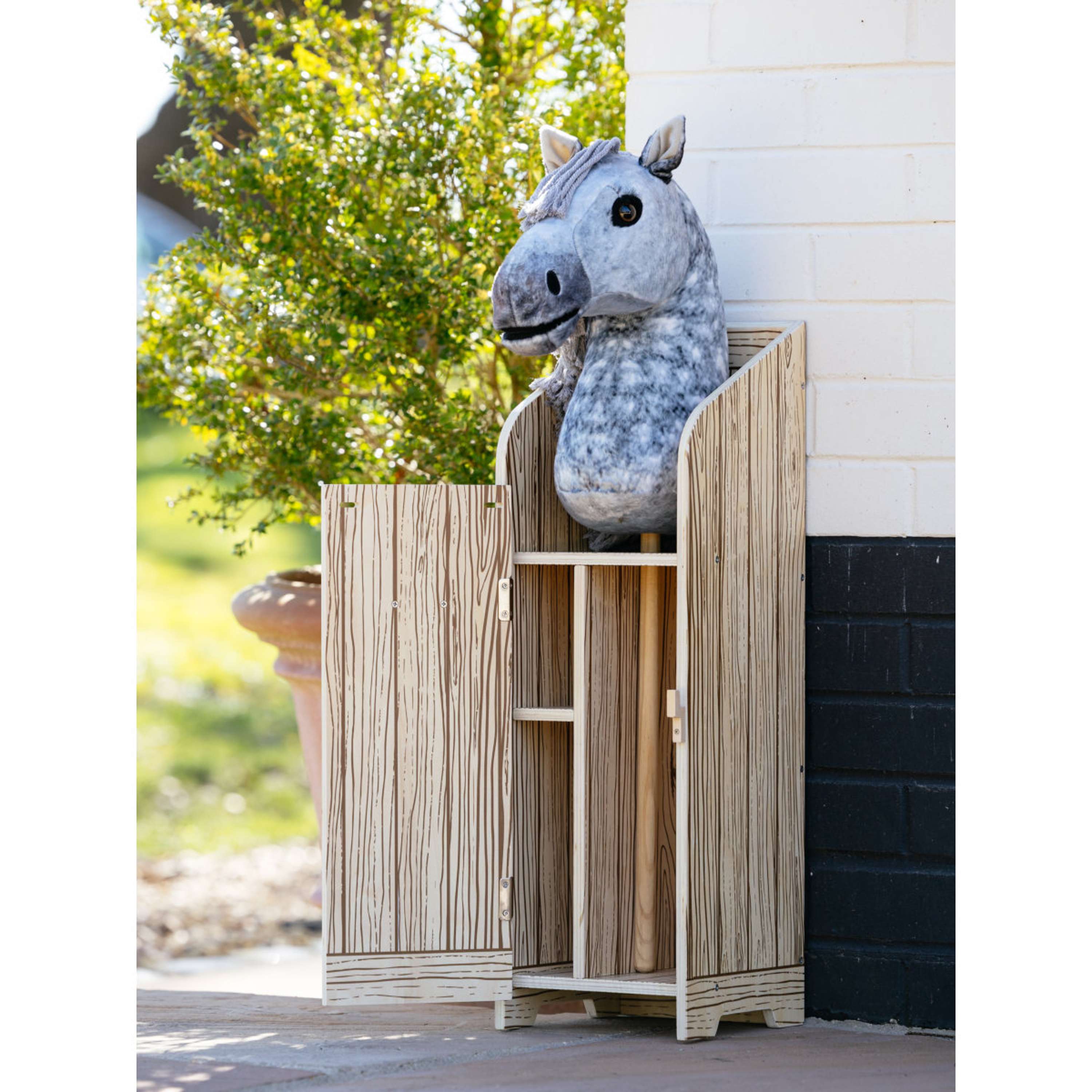 LeMieux Hobby Horse Stalla Wooden