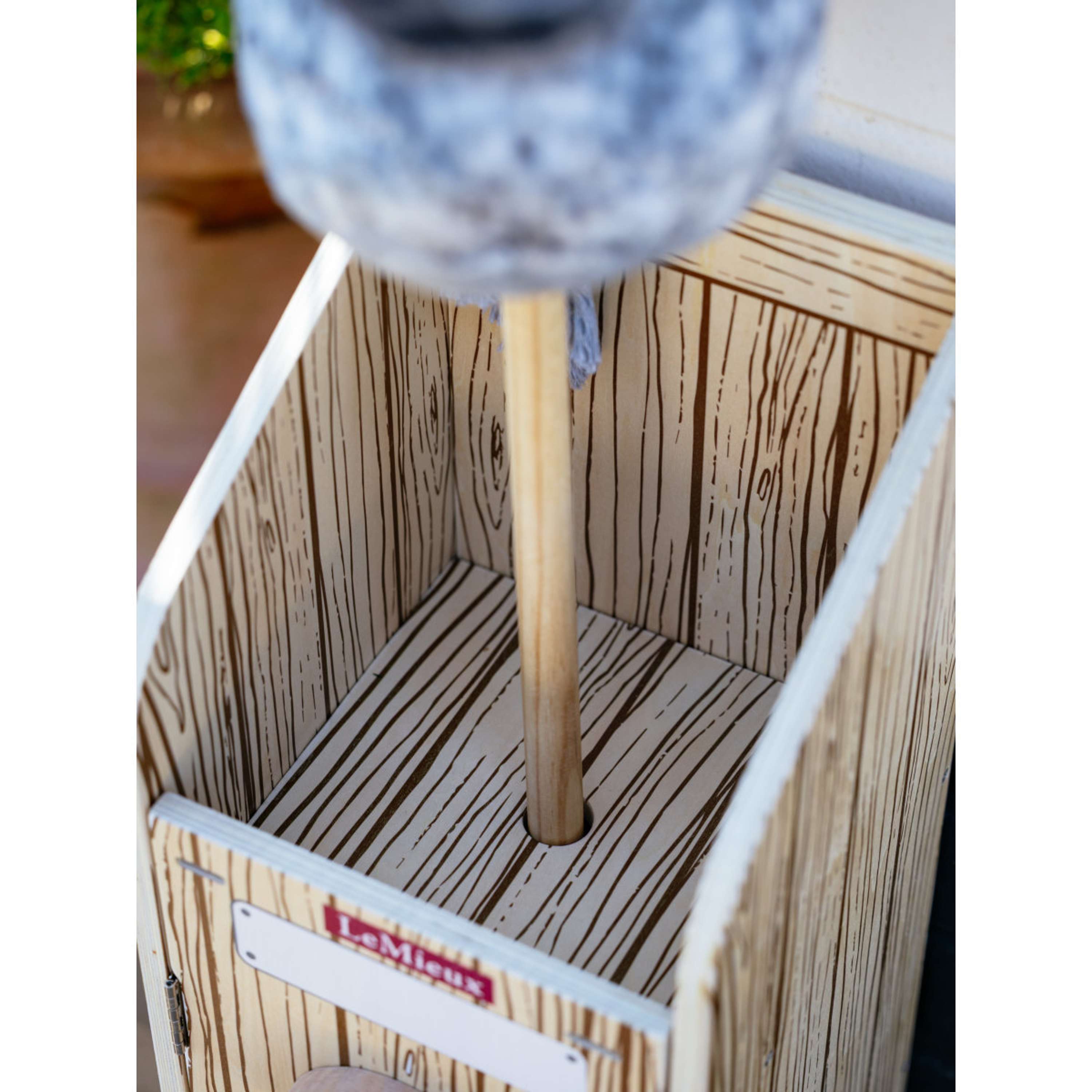 LeMieux Hobby Horse Stalla Wooden