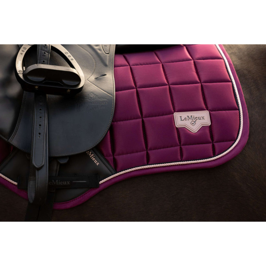 LeMieux Sottosella Loire Classic Close Contact Square Saltando Blackberry