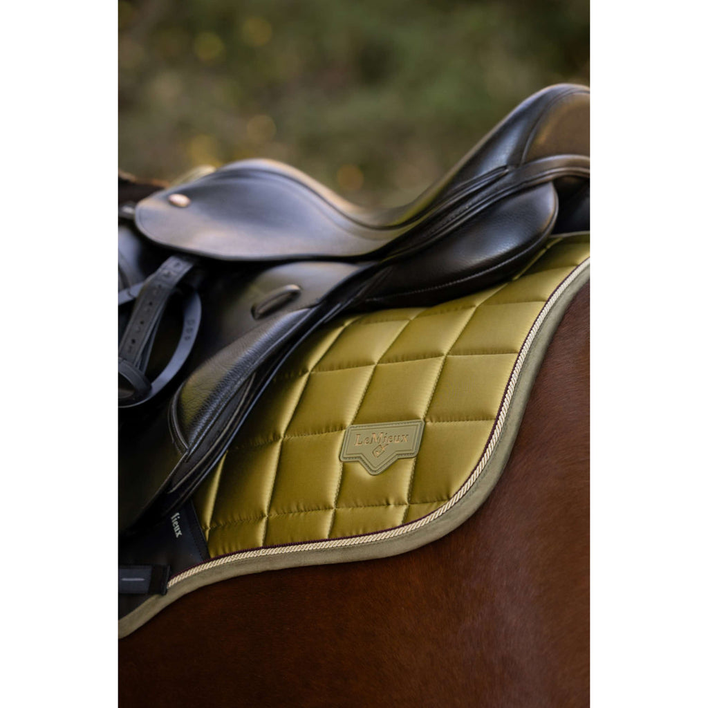 LeMieux Sottosella Loire Classic Close Contact Square Saltando Gooseberry