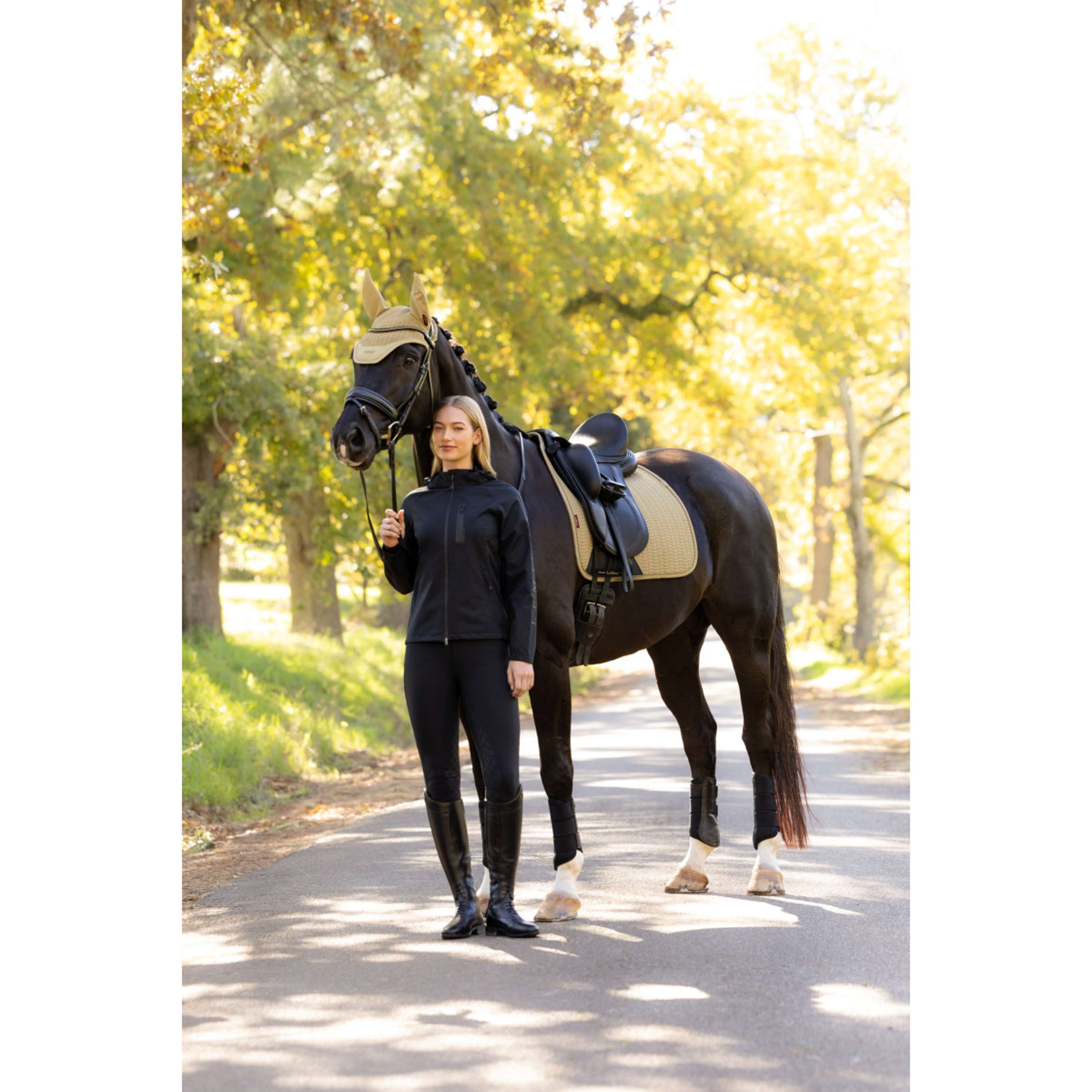 LeMieux Sottosella Essence Dressage Pear