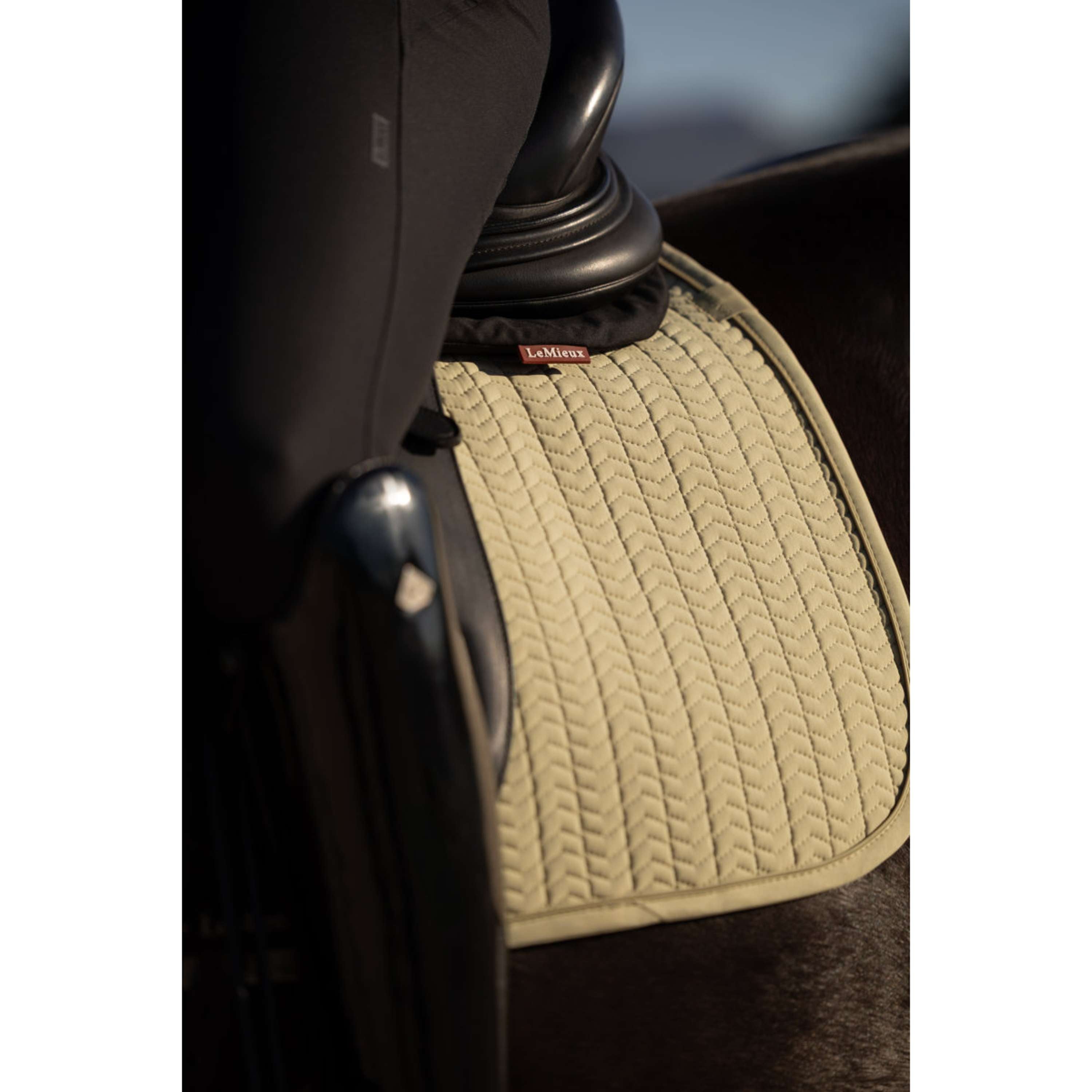 LeMieux Sottosella Essence Dressage Pear