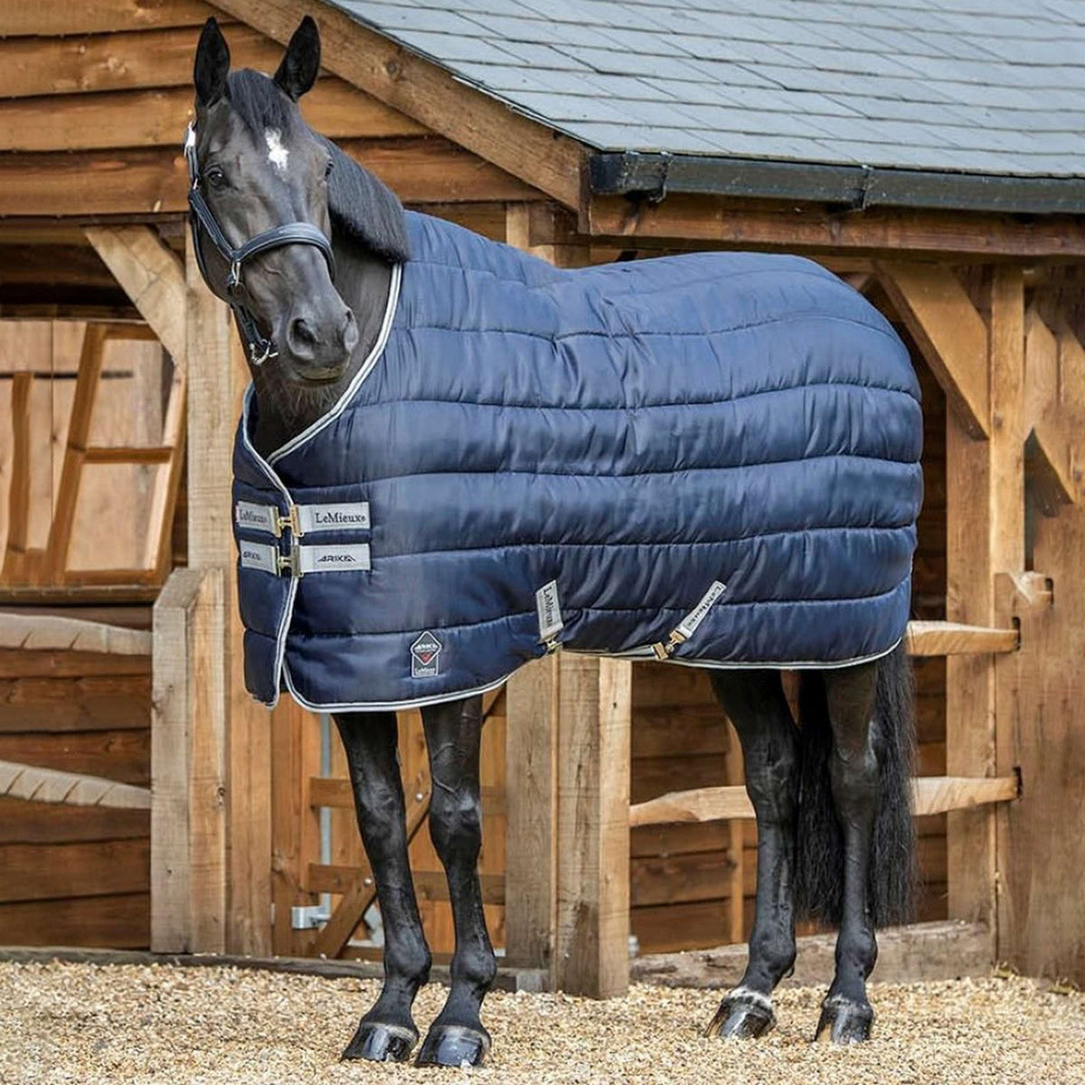 LeMieux Coperta da scuderia Arika Stable Tek 350g Navy