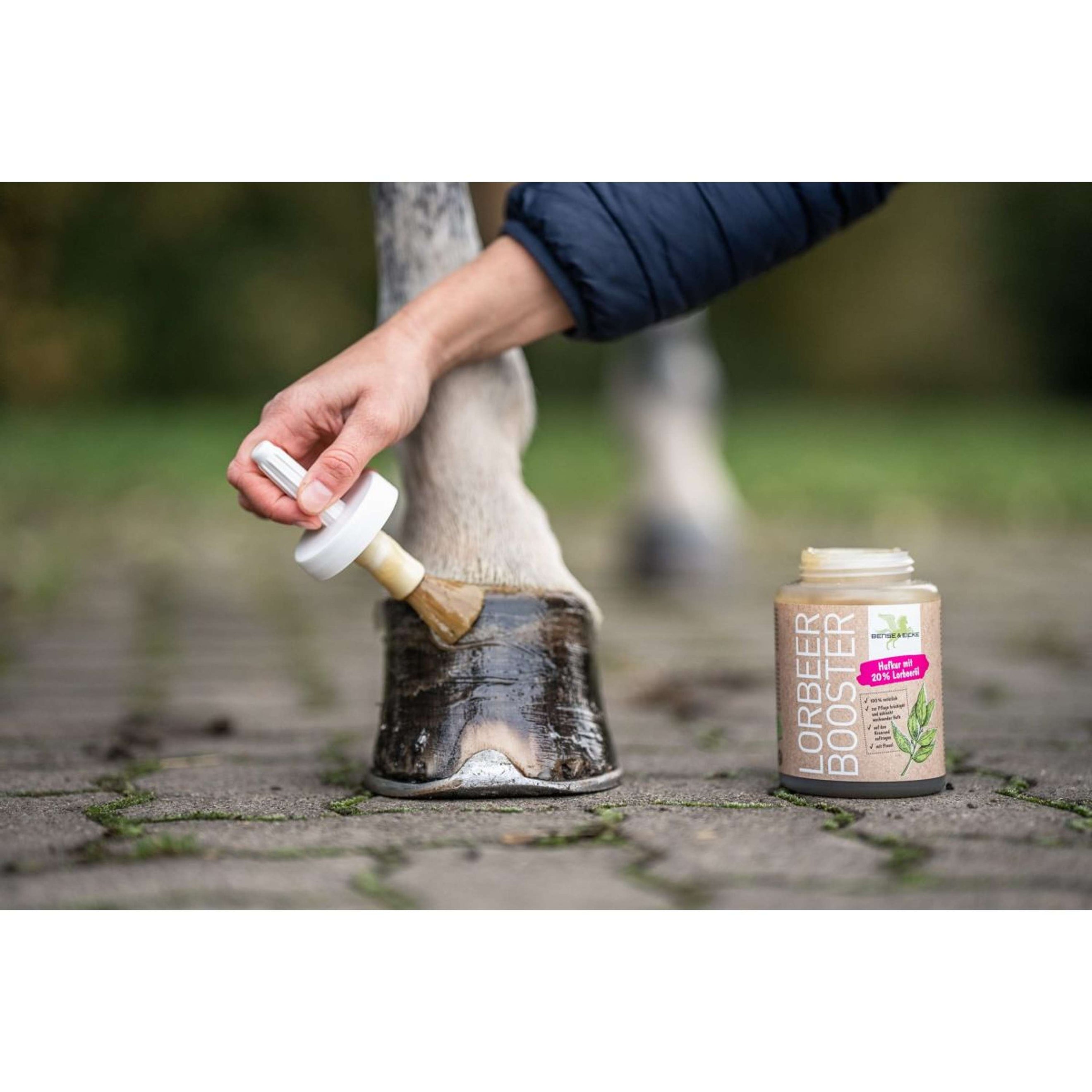 Bense & Eicke Olio per zoccoli LorbeerBooster Bense & Eicke Olio per zoccoli LorbeerBooster