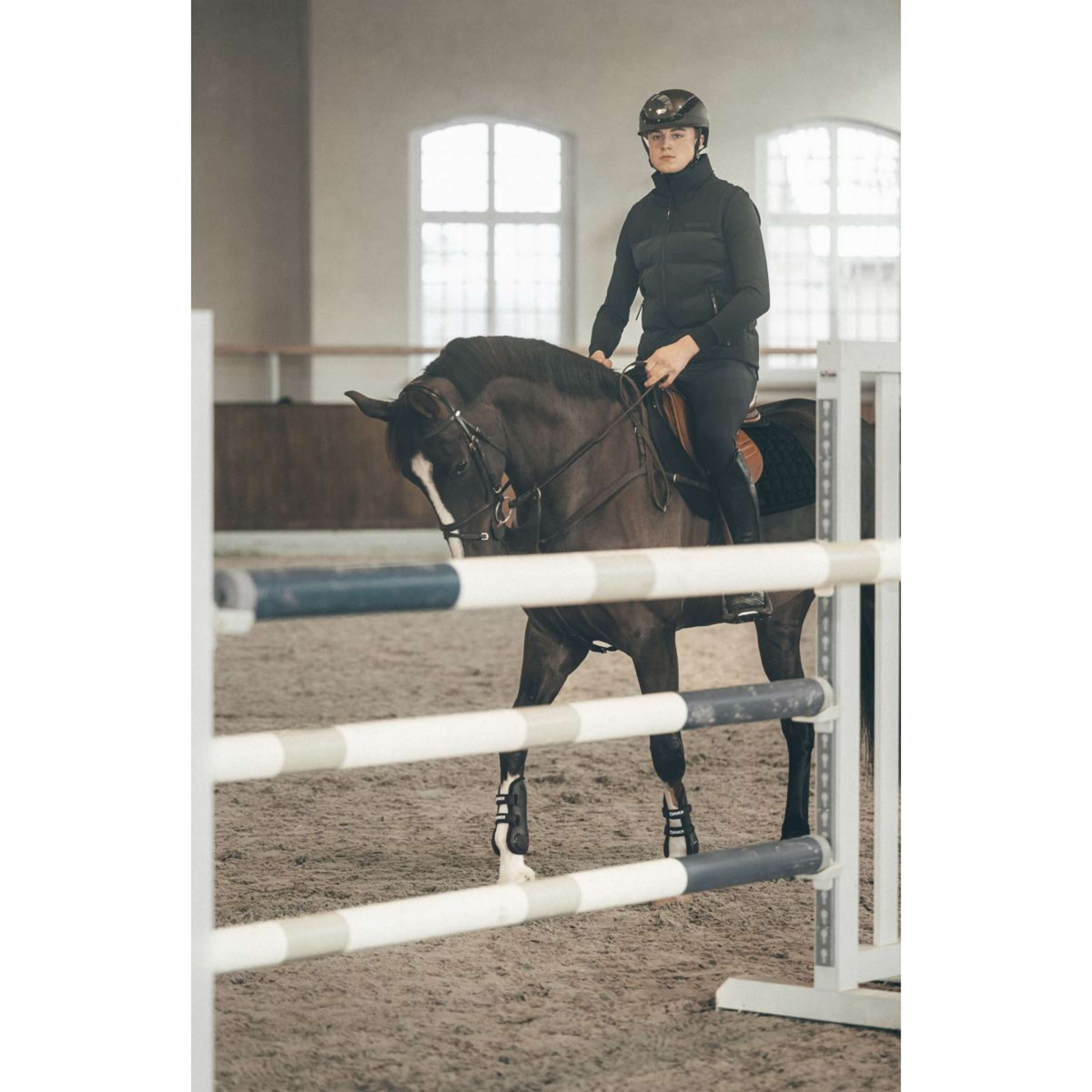Pikeur Gilet Quilted Athleisure AW26 Uomini Nero