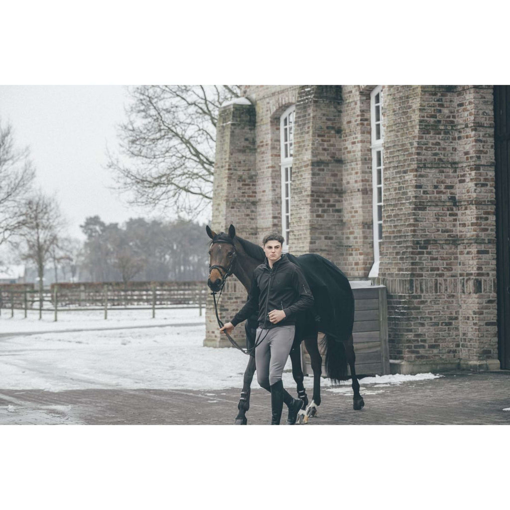 Pikeur Felpa con cappuccio e zip Athleisure AW26 Uomini Nero