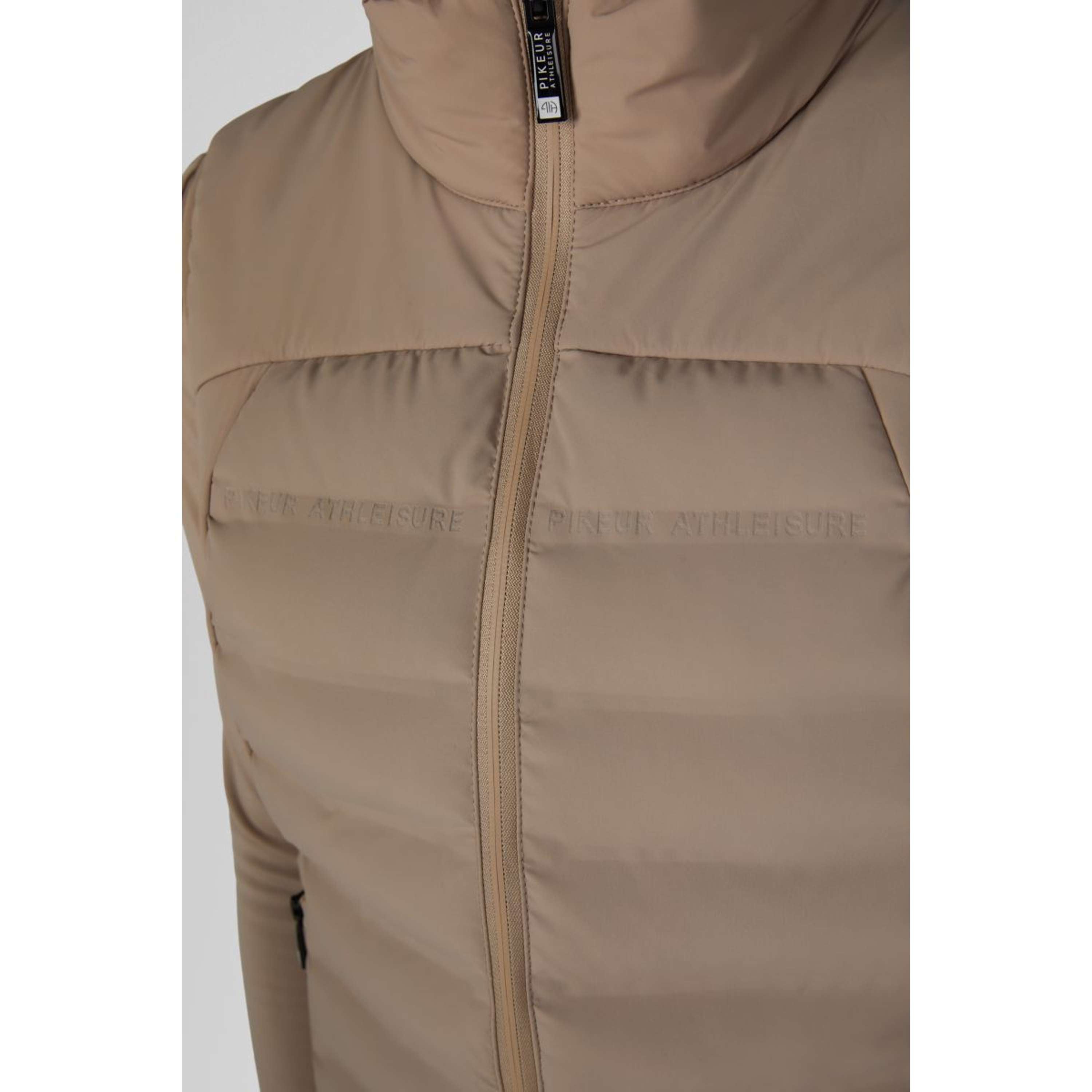 Pikeur Gilet Quilted FlexVest Athleisure AW26 Mocha Cream