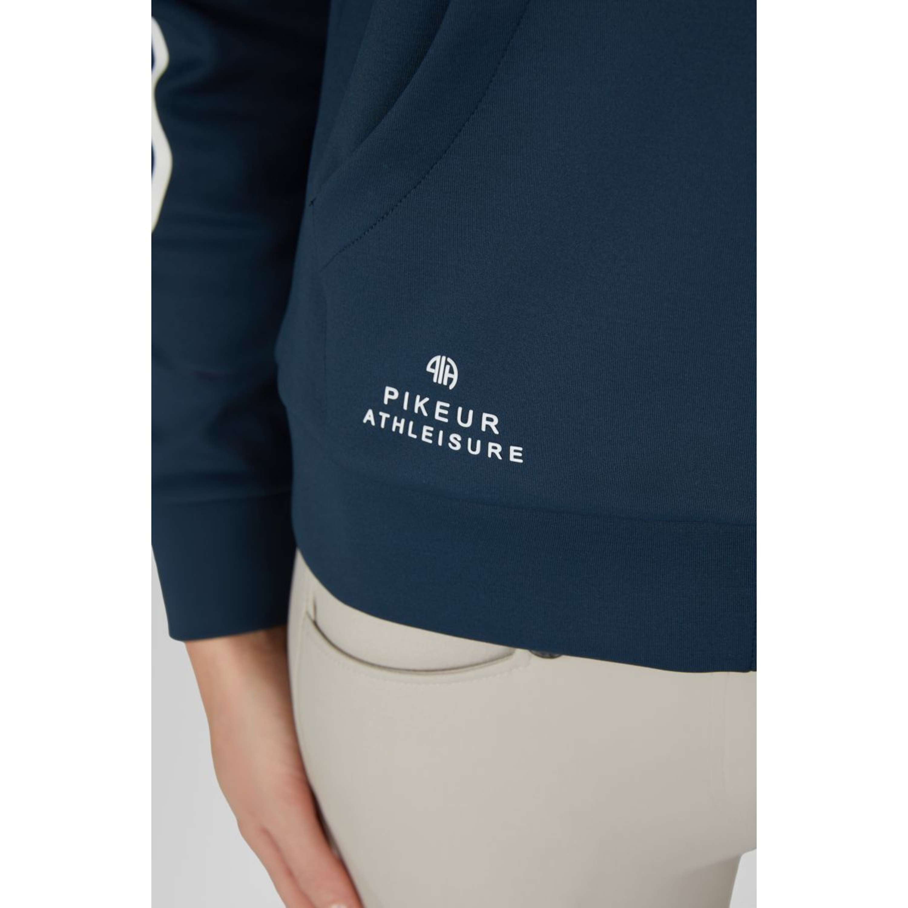 Pikeur Felpa con cappuccio e zip Athleisure AW26 Pine Green