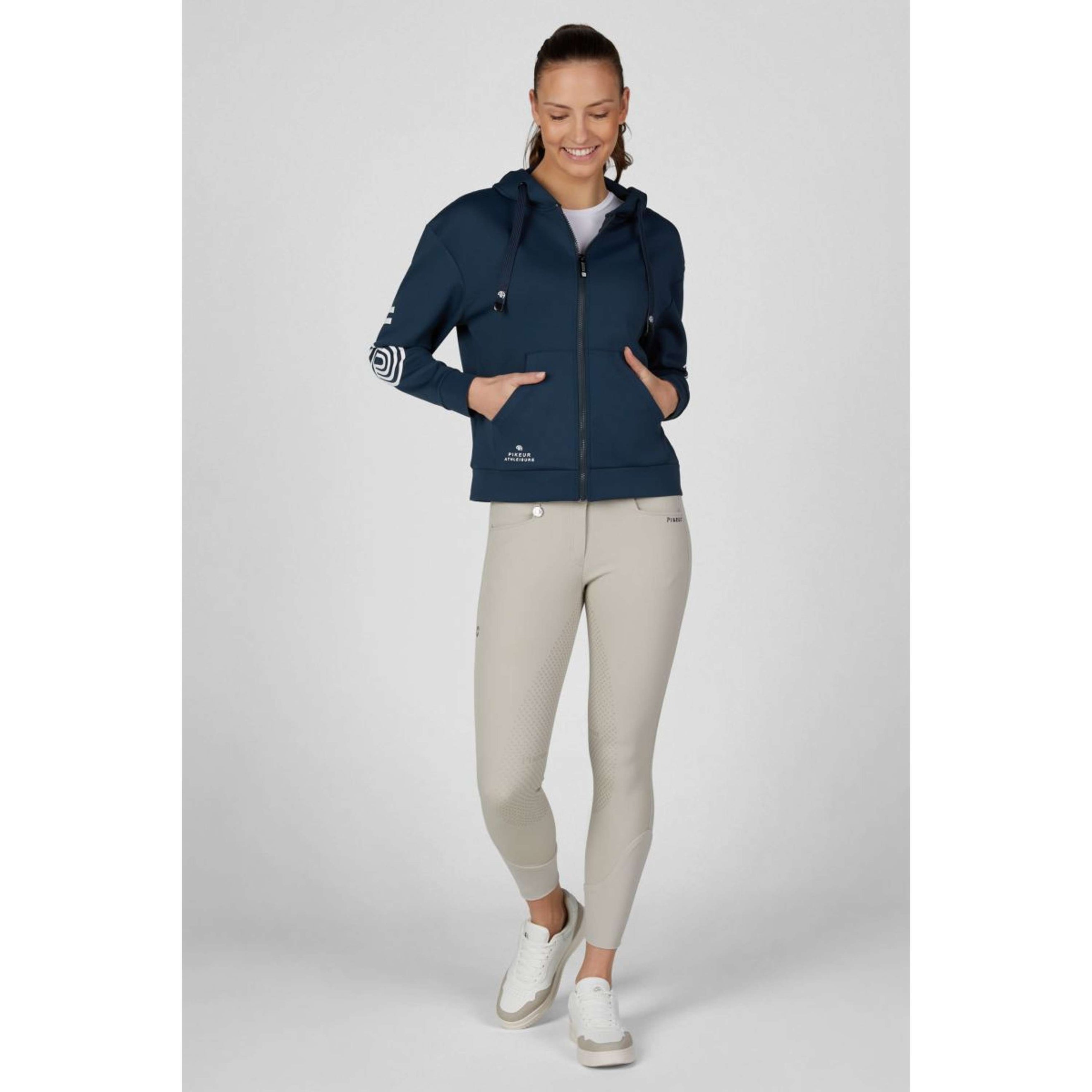 Pikeur Felpa con cappuccio e zip Athleisure AW26 Pine Green