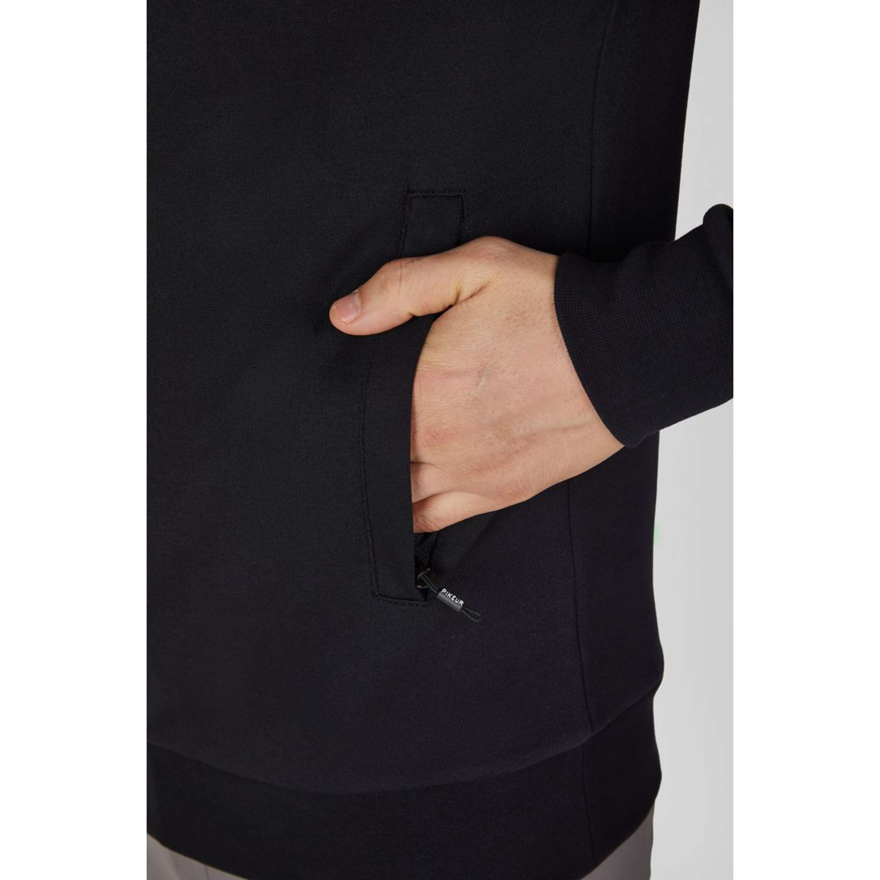 Pikeur Maglione Athleisure AW26 Uomini Nero