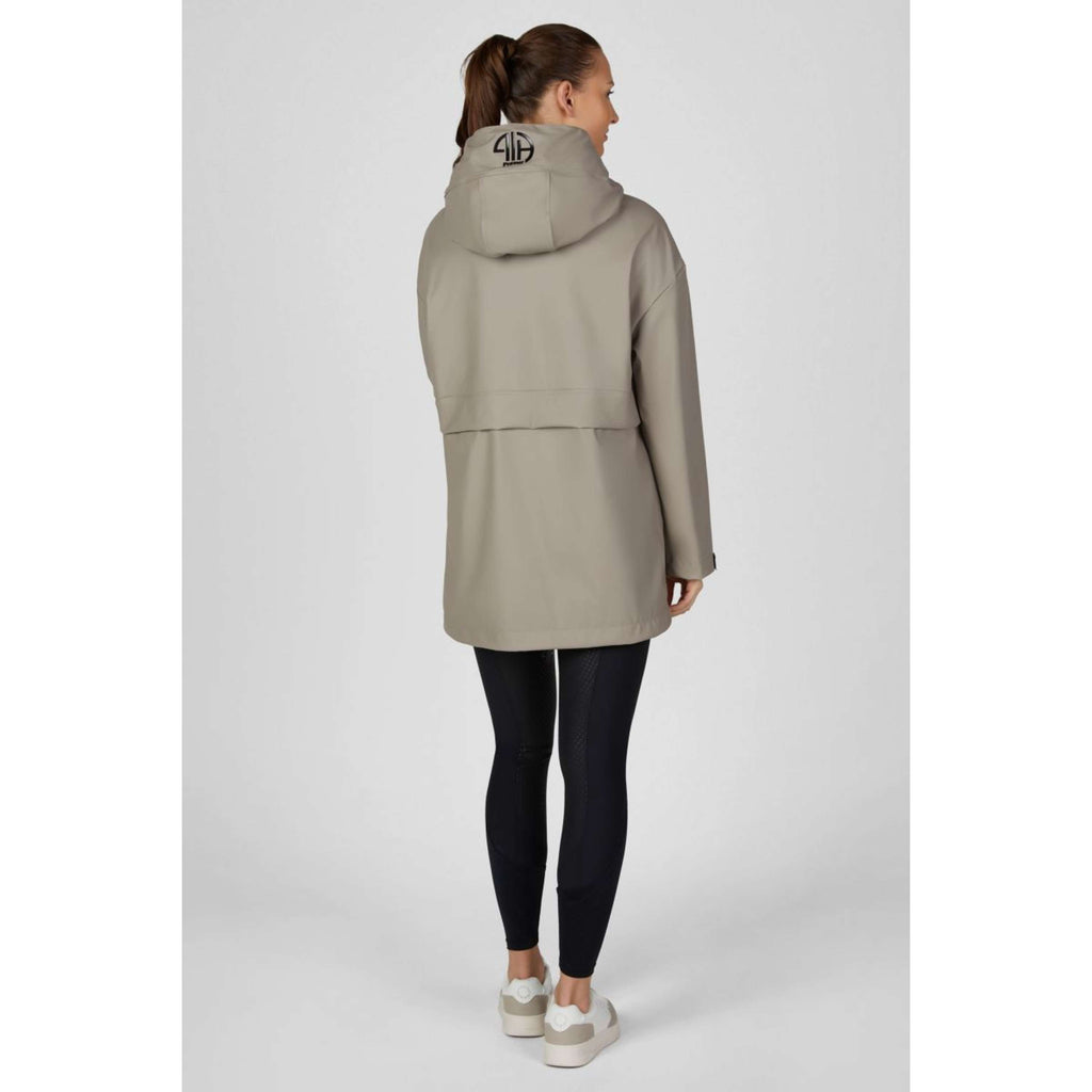 Pikeur Impermeabile Cape Athleisure AW26 Mocha Cream