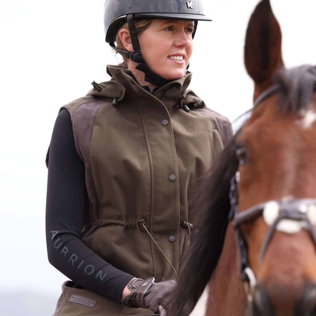 Aubrion by Shires Gilet Heritage Oliva scura