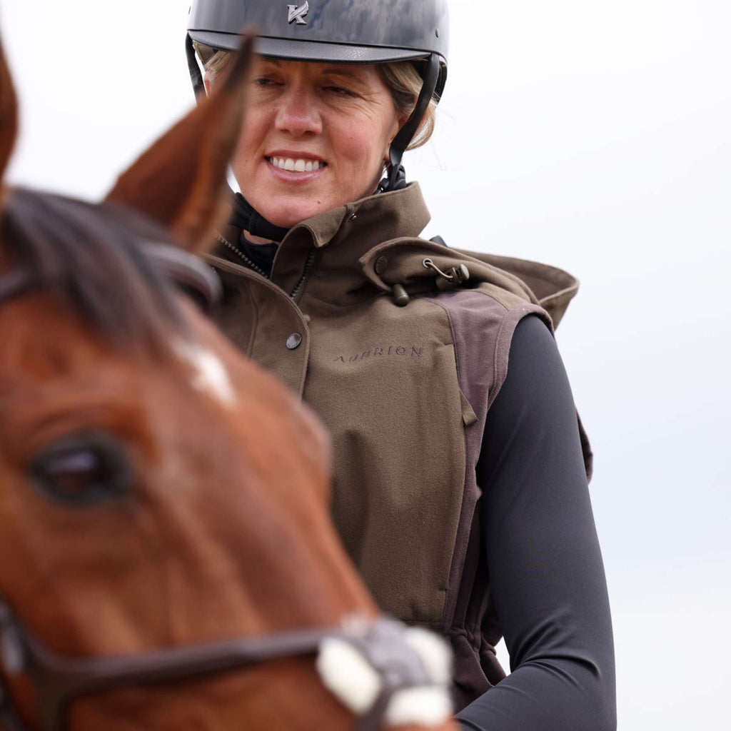 Aubrion by Shires Gilet Heritage Oliva scura