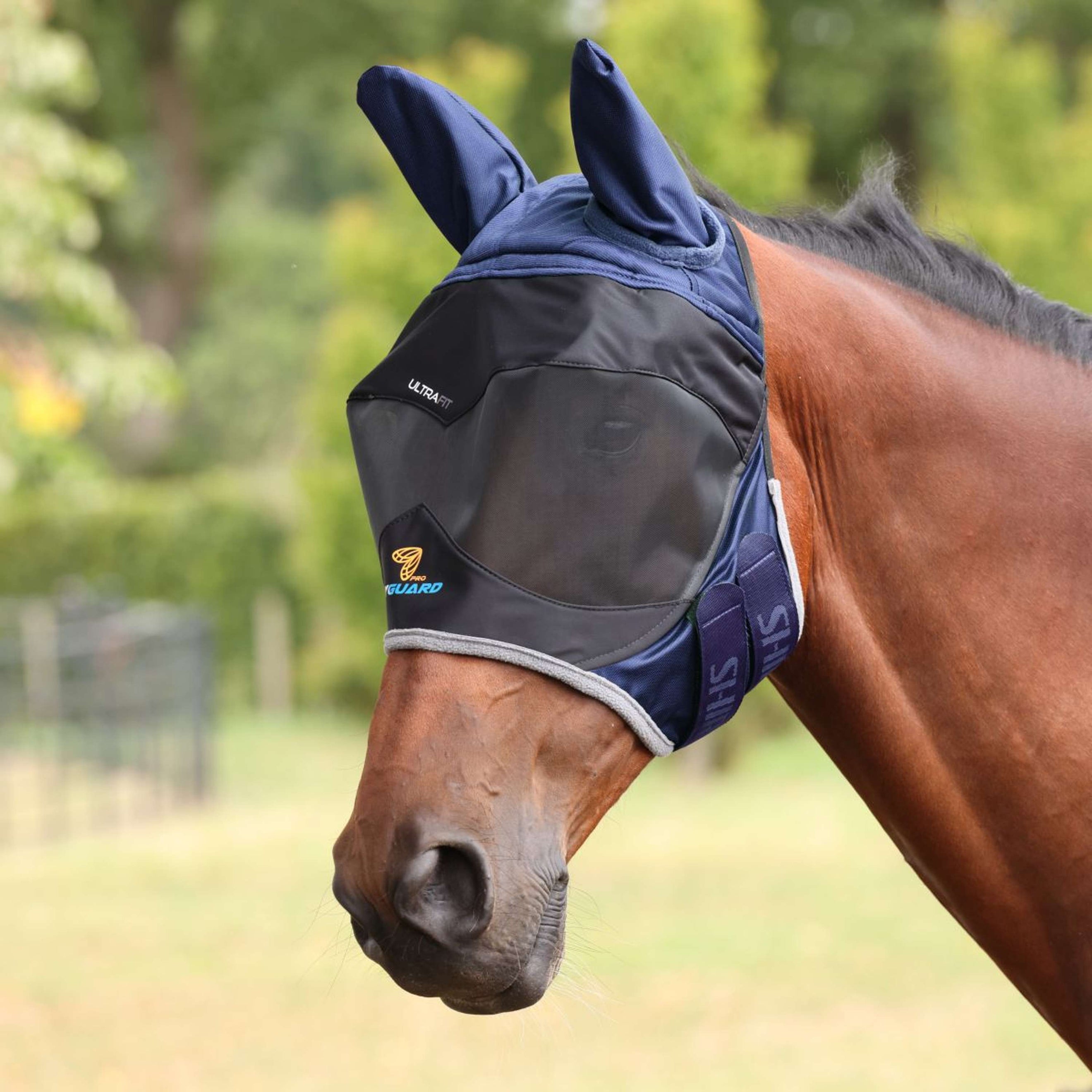 FlyGuard by Shires Maschera per Mosche Pro Deluxe con Orecchie Navy