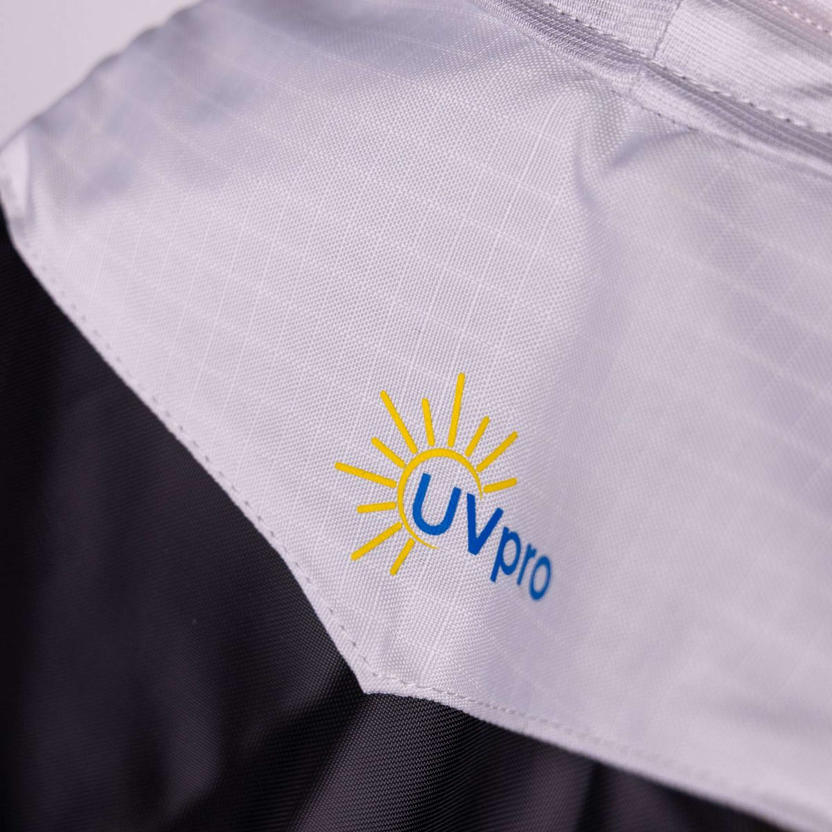 FlyGuard Maschera per Mosche Pro Sun Shade con Orecchie e Naso Bianco