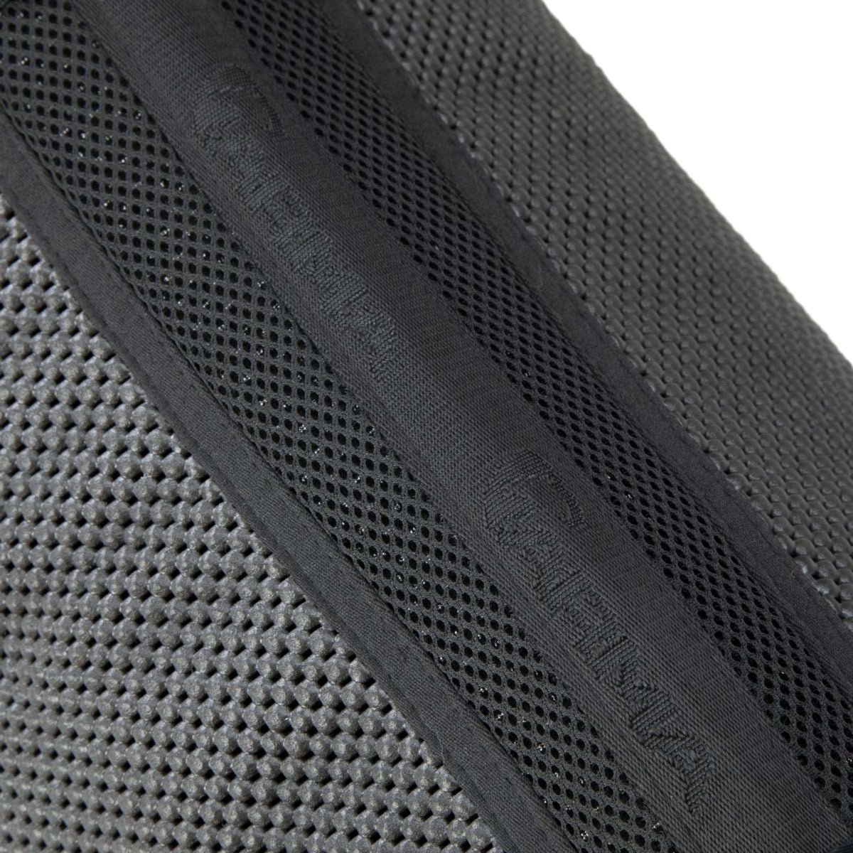 Arma by Shires Sottosella Soft Grip saltando Nero