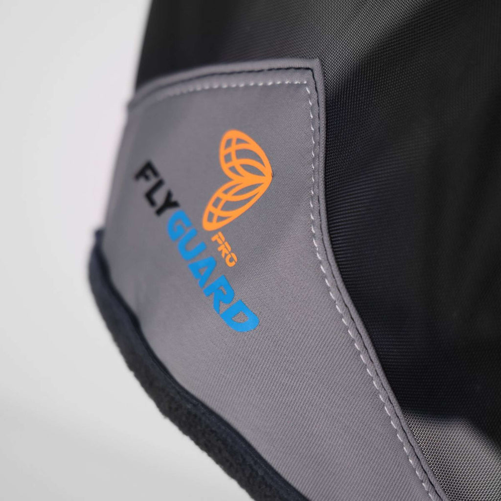 FlyGuard by Shires Maschera per Mosche Pro Fine Mesh con Foro per Orecchio Jet