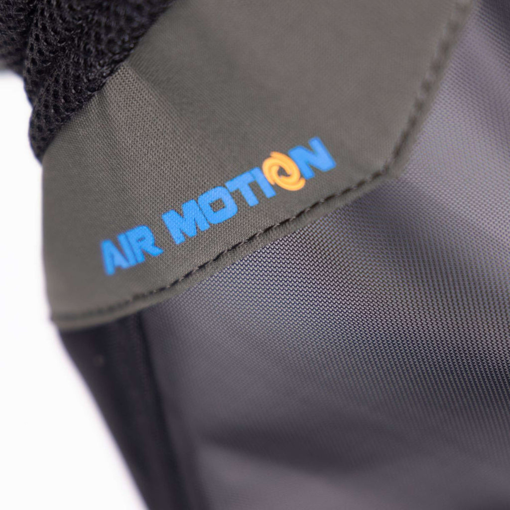 FlyGuard by Shires Maschera per Mosche Pro Air Motion con Orecchie e Frange Khaki