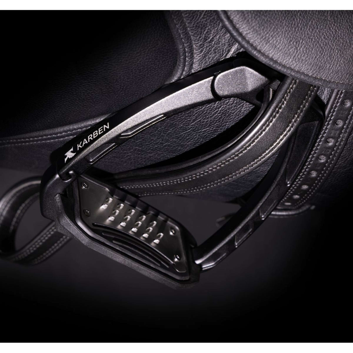 Karben by Shires Staffa Ultra Grip Nero