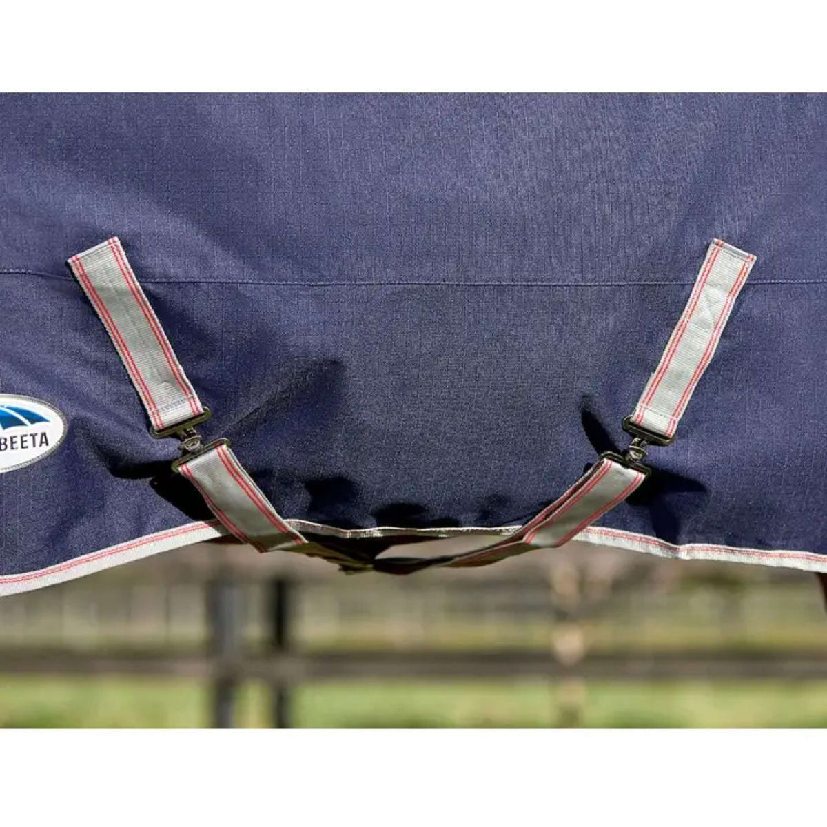 Weatherbeeta Ritorno dell'affluenza alle urne Lite Plus Comfitec Collo standard essenziale Navy/Silver/Red