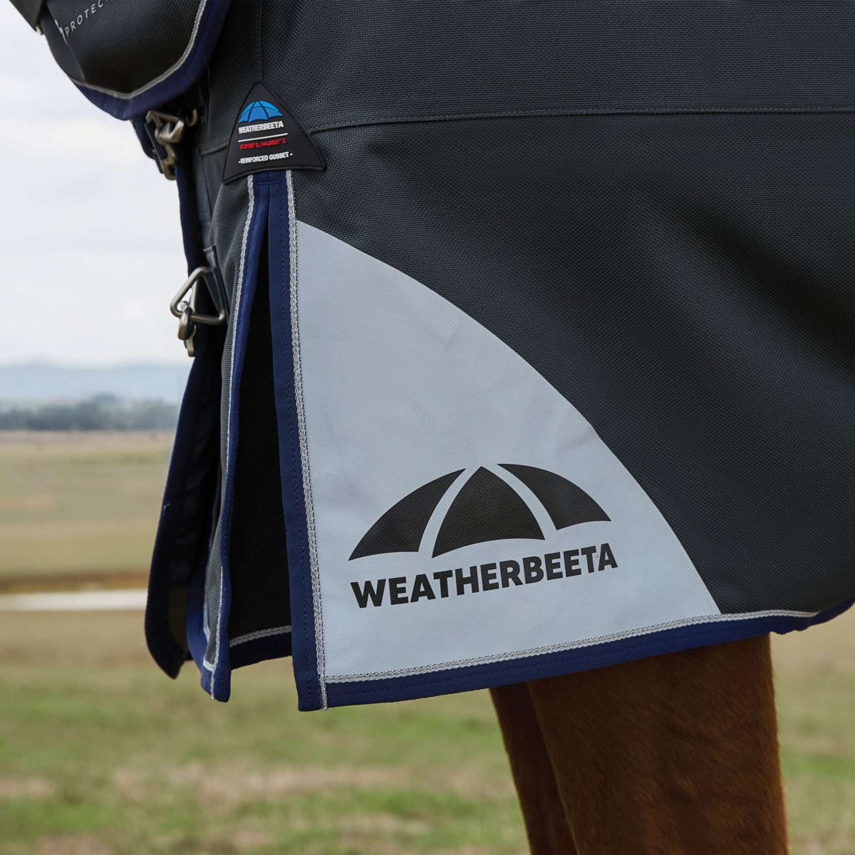 WeatherBeeta ComFiTec Ultra Turnout Detach-A-Neck 360g Carbone