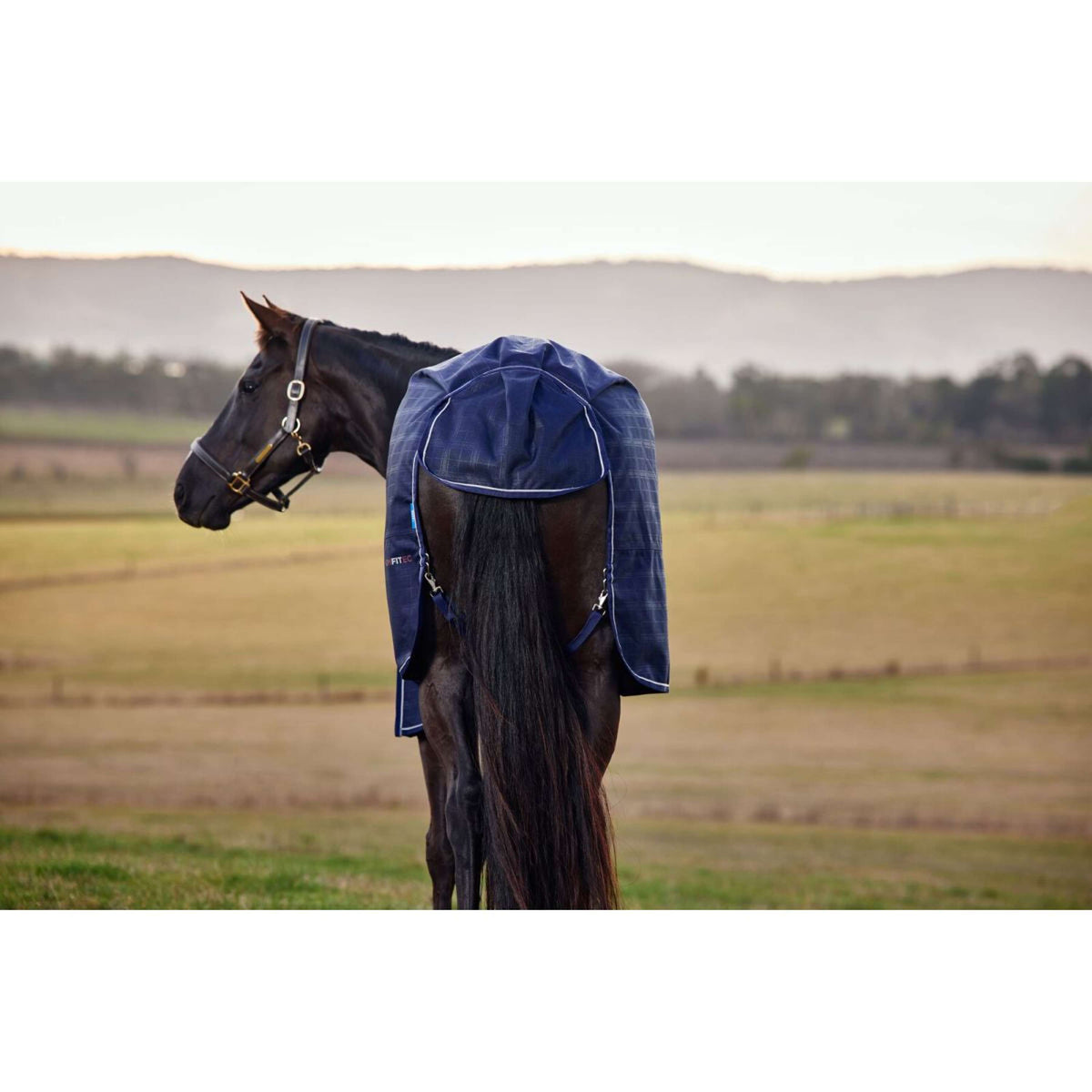 WeatherBeeta ComFiTec Prelim Turnout 220 g Navy Embossed Plaid