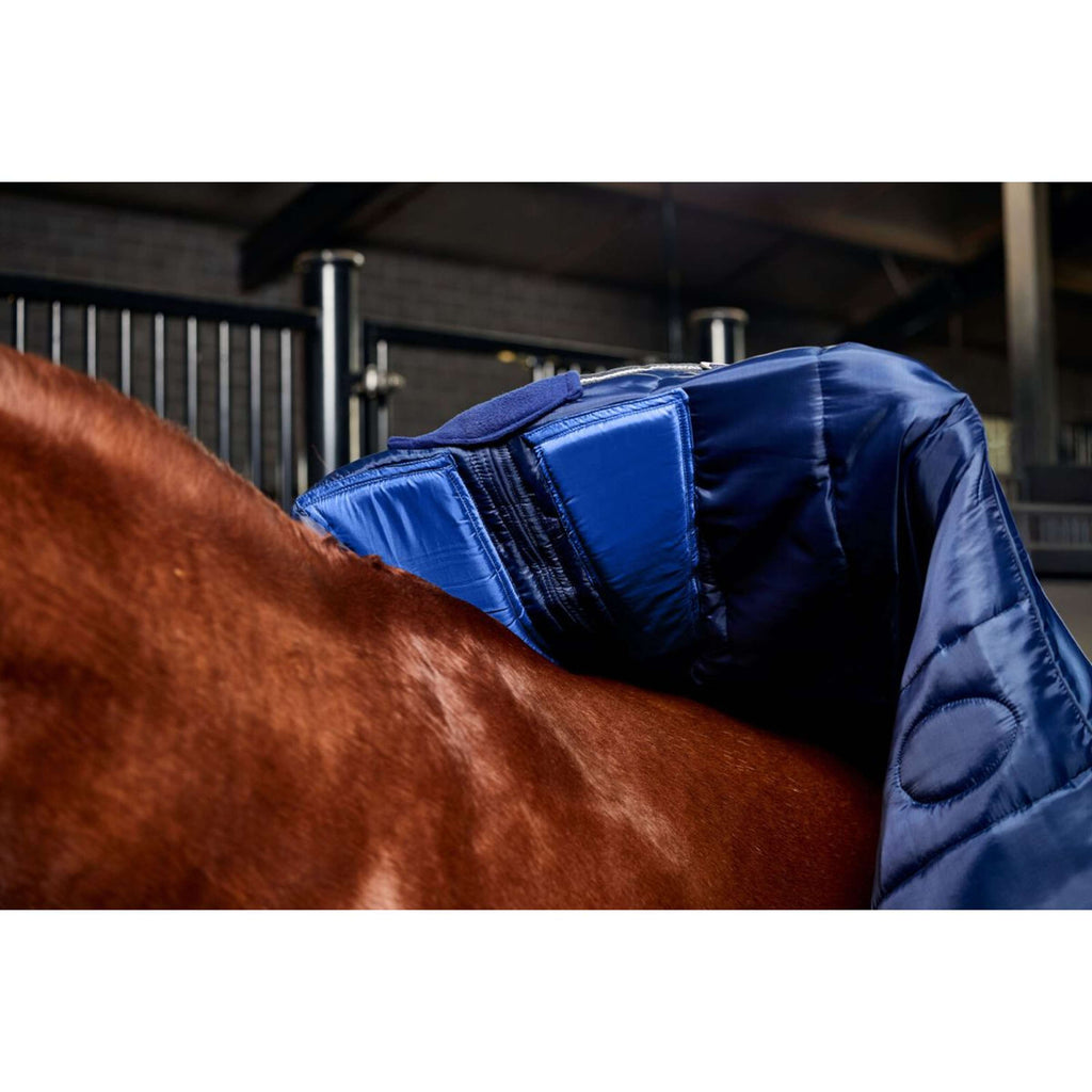 WeatherBeeta Coperta da scuderia ComFiTec PP Channel Quilt Detach-A-Neck 220 g Blu marino/Carbone