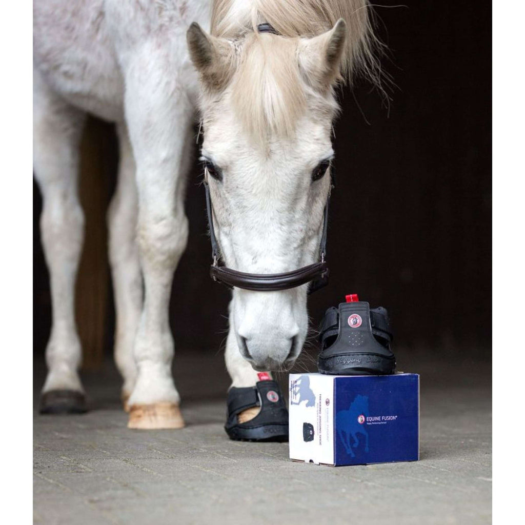 Equine Fusion Ferratura Trekking Nero