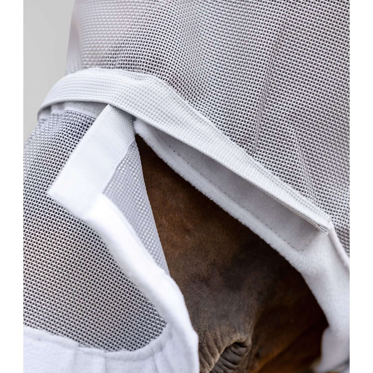 Waldhausen Maschera Antimosche Premium Space con Orecchie Grigio argento